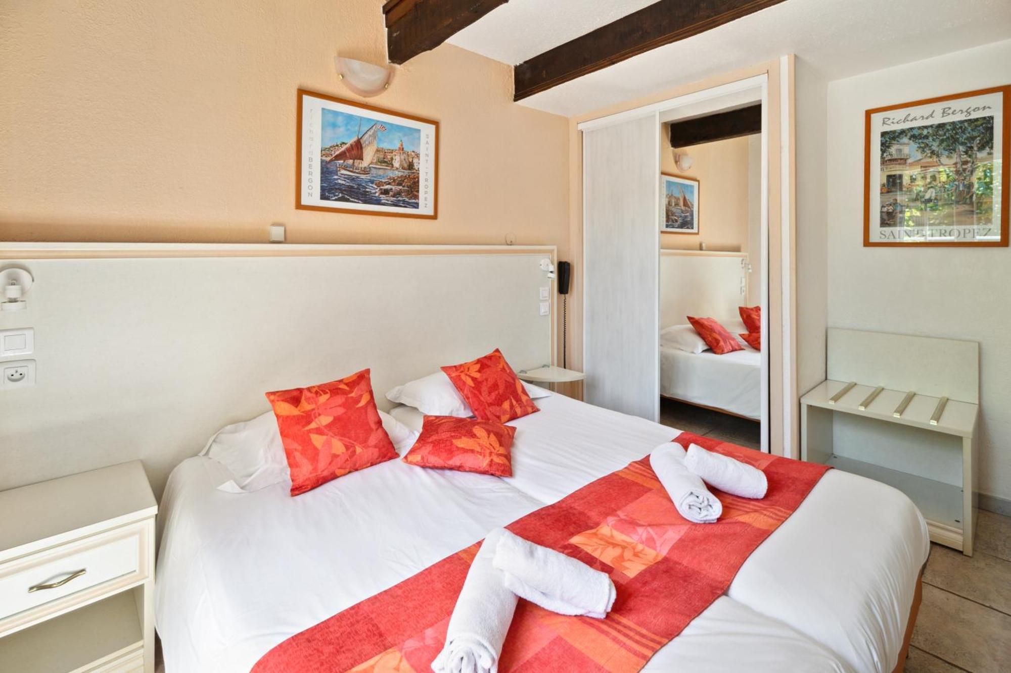 Cit'Hotel Hostellerie de la Nartelle Sainte-Maxime Esterno foto