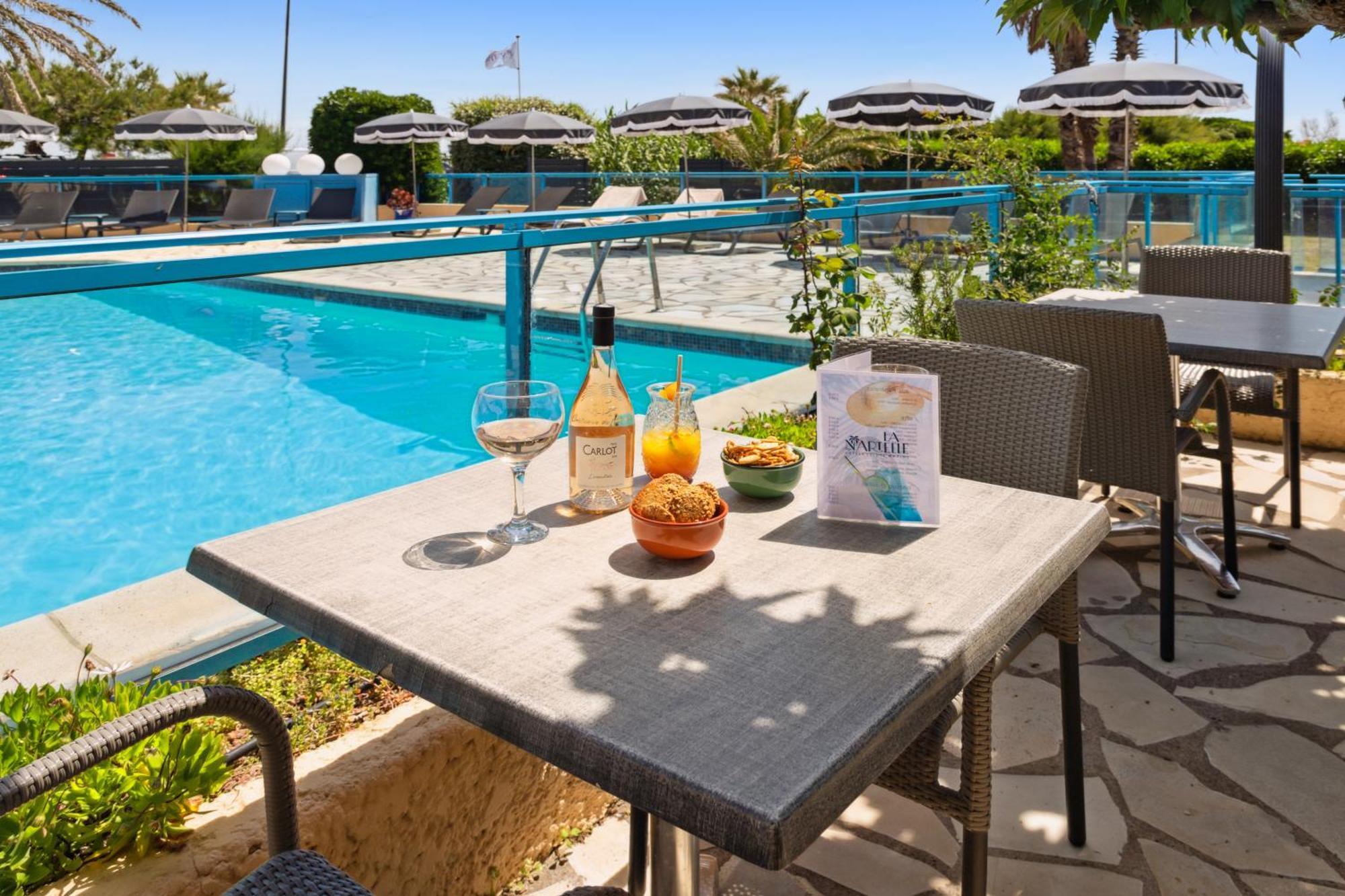 Cit'Hotel Hostellerie de la Nartelle Sainte-Maxime Esterno foto